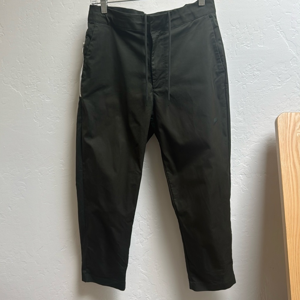 Green Nike men’s cotton nylon pants athletic trouser 30 W